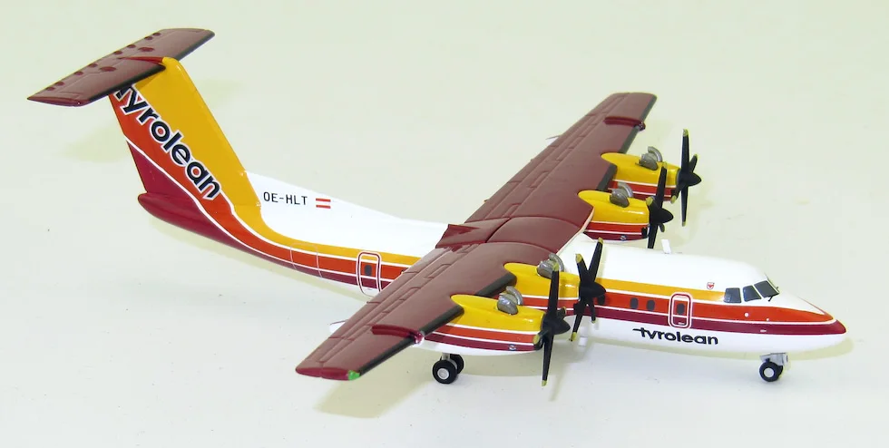 Модель самолета De Havilland Canada DHC-7 |