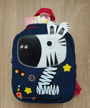 Mochila de grado alto para bebés y niñas, morral escolar 3D antipérdida con dibujos animados para guardería, impermeable de dinosaurios