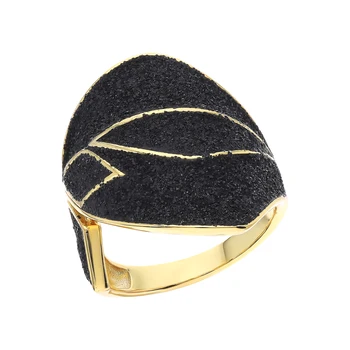 

Silver ring with glitter sunlight sample 925