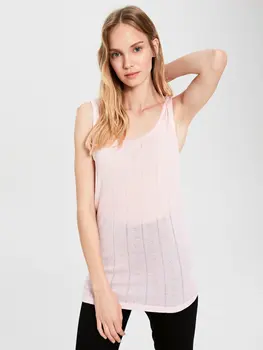 

Patterned Collar Undershirt