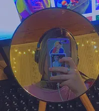 Is a wig-Peluca de cabello sintético para mujer, pelo largo recto con degradado, color rubio, parte media, Natural, gris, verde, azul y negro, Cosplay