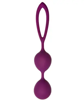

Purple Balls with offset cent gravity Vega