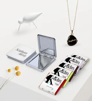 

Women Custom Is Black Enamel Necklace Mirror Chocolate Gift Set-2