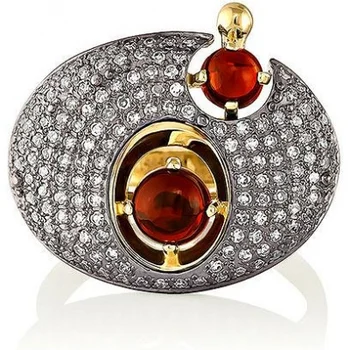 

Kabarovsky ring with garnet and diamonds in Yellow Gold