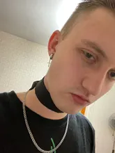 DreamBell hombres pendientes de Clip pendientes largos aretes pendientes moda Hiphop estilo Rock hipoalergénico en forma de cruz de acero de titanio Clip de oreja aretes Accesorios