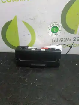 

8200028364A Multifunction Screen Renault Clio Ii Phase I (b/cbo) 1.2