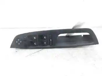 

921804401 BMW X5 front lift knob (E70)