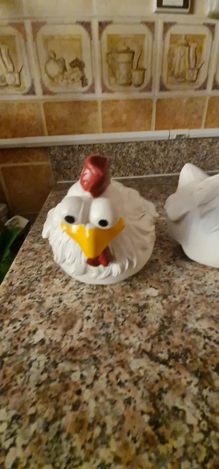 Chicken Yard Art Resin Chicken Home Decoration Backyard Lawn Garden Stakes Farm Rooster Cockerel Steel Chicken Resin Sculptures photo review