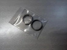 Llaveros de aleación de titanio para hombre, llaveros de anillos pendiente hebilla superligero para coche, regalo creativo masculino, venta al por mayor