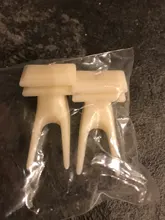 Pet-Supplies Fruit-Fork Food-Holder Birds Parrots Feeding-On-Cage Plastic 2pcs