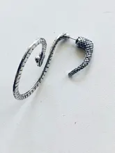 2021 nueva 1 par de diamantes de imitación brazalete de oído de pendiente perforación dorada pinzas para orejas cartílago declaración clip aretes para las mujeres pendientes de