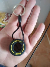LLavero de neumático de goma blanda de PVC, llanta pequeña colgante creativa, decoración de coche, accesorios de coche, regalo