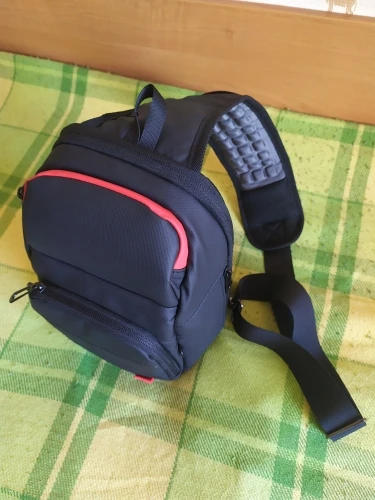 Mini sac à dos homme EURCOOL avec prise USB. Idéal pour tablette