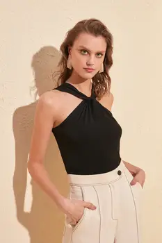 

Trendyol Collar Detailed Knitted Blouse TWOSS20BZ0161