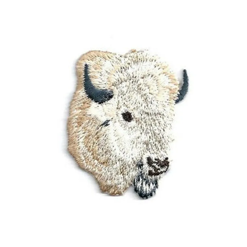1 3/8'' Buffalo Southwest Bison Head White Embroidered Iron On Patch |