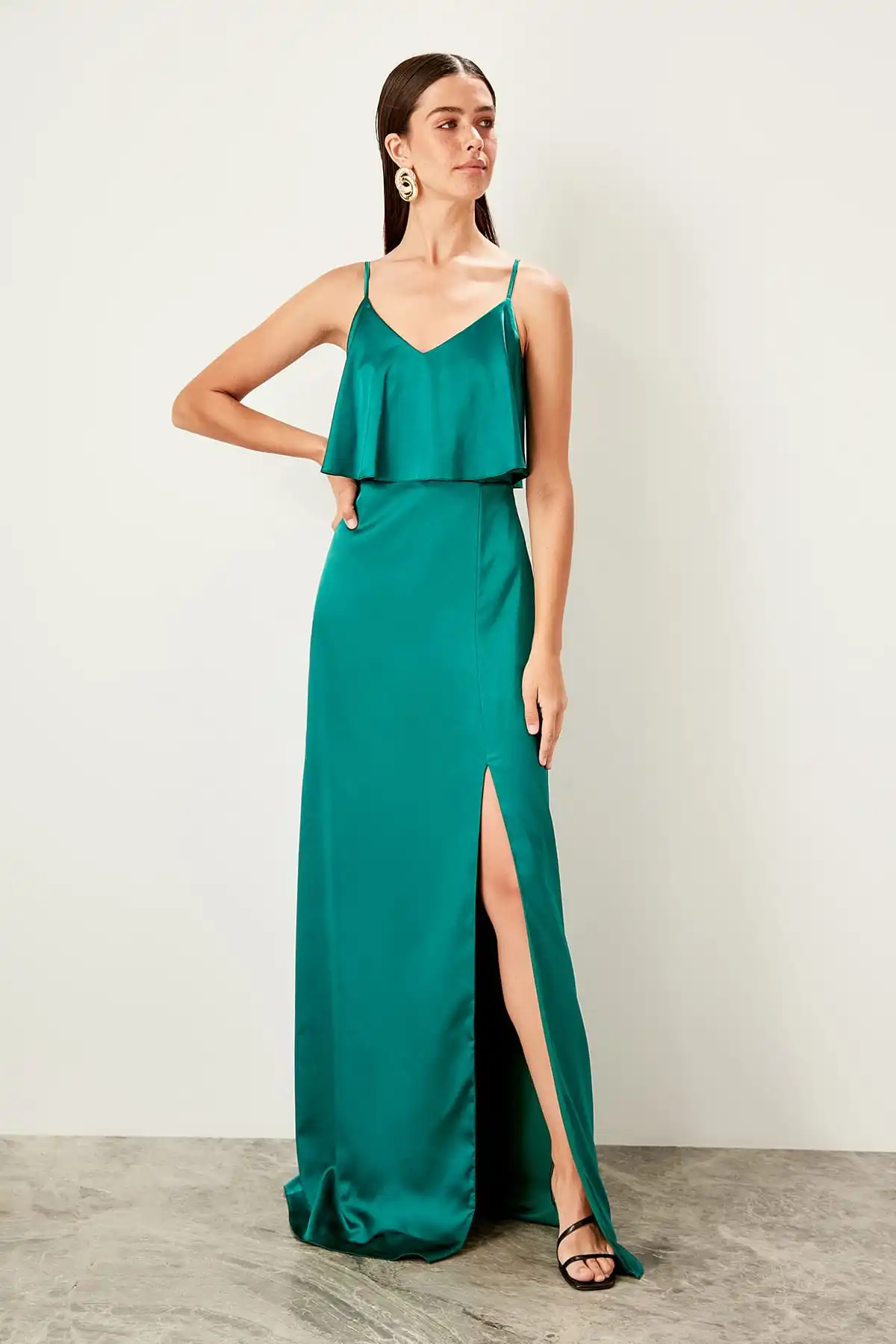 

Trendyol Slits Evening Dress TPRSS19FZ0366