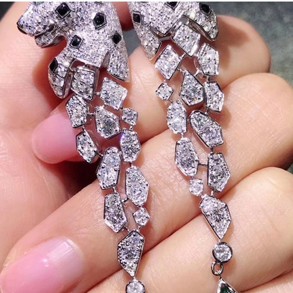 Leopard Long Dangle Earring Panther Earrings with Green Emerald Color AAA+ Zircon Stone 925 Silver Ear Pin Jewelry For Women