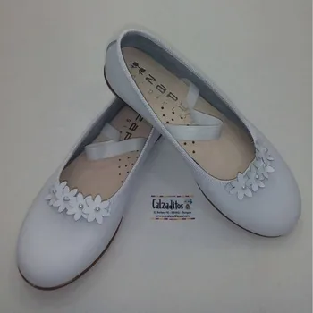 

Communion shoes in white leather with elastic, Dobsons.com Girls