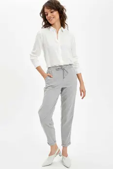 

DeFacto Woman Spring Cargo Pants Women Grey Black Plaids Pants Women Straight Ninth Trousers-I4364AZ20SP
