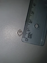 100 Uds. Charms Lovely Heart 8x6mm artesanía hecha a mano Fabricación de colgantes fit, color plata tibetana Vintage, DIY para pulsera collar