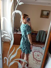 Vestido corto femenino de verano con estampado Floral y manga corta, minivestido Sexy con volantes para mujer, escote triangular, 2020