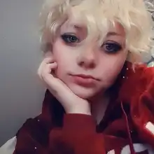 AILIADE-Peluca de cabello sintético para hombre, pelo corto rizado amarillo claro para fiesta, resistente al calor, transpirable