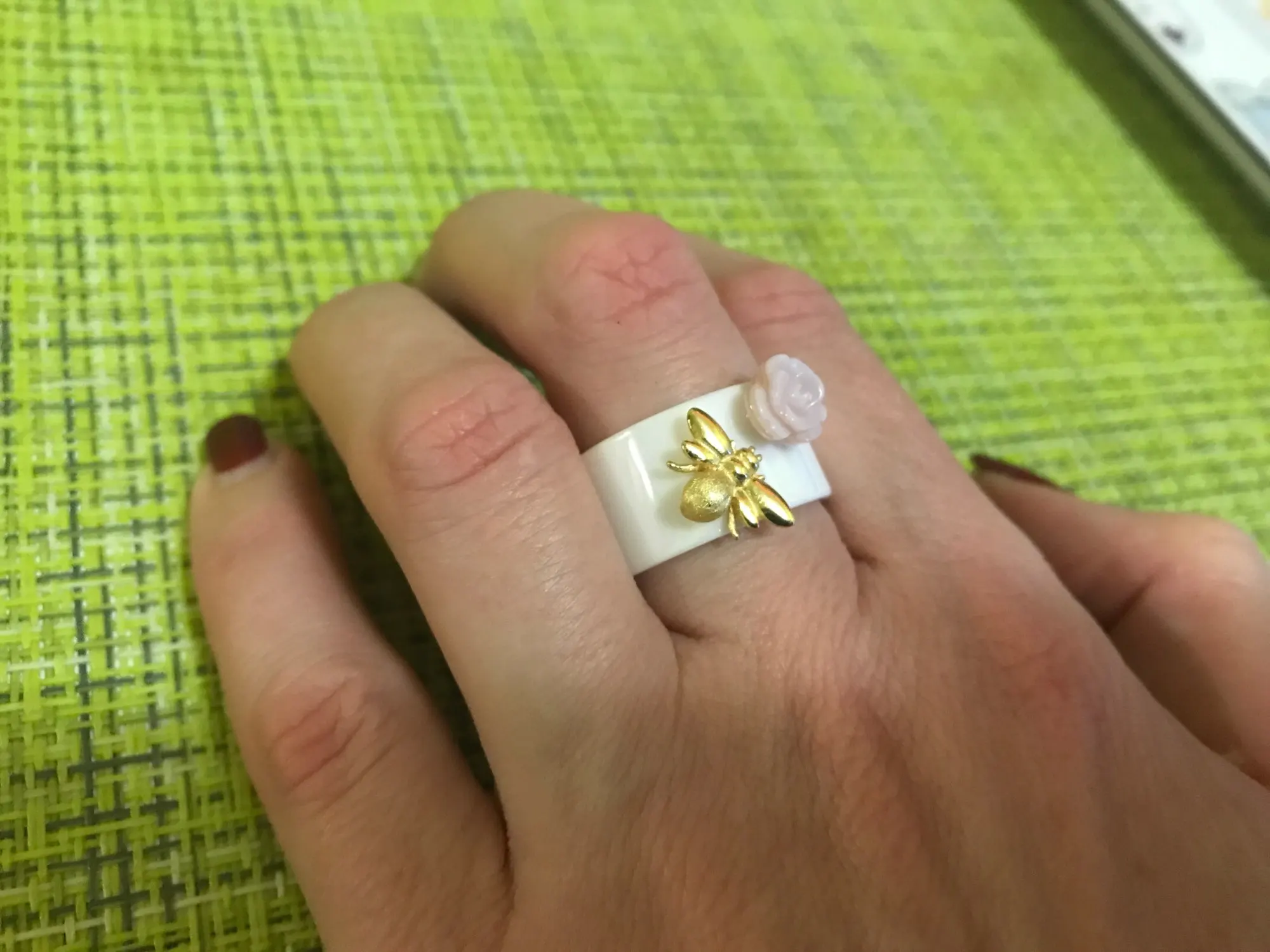 Ceramic Ring Cute Gold Bee Kiss from a Rose Rings | 925 Sterling Silver photo review