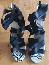 Zapatos de serpiente para mujer, tacones altos finos con punta en pico, de gladiador con diamantes de imitación, zapatos sexys para fiesta y baile de graduación