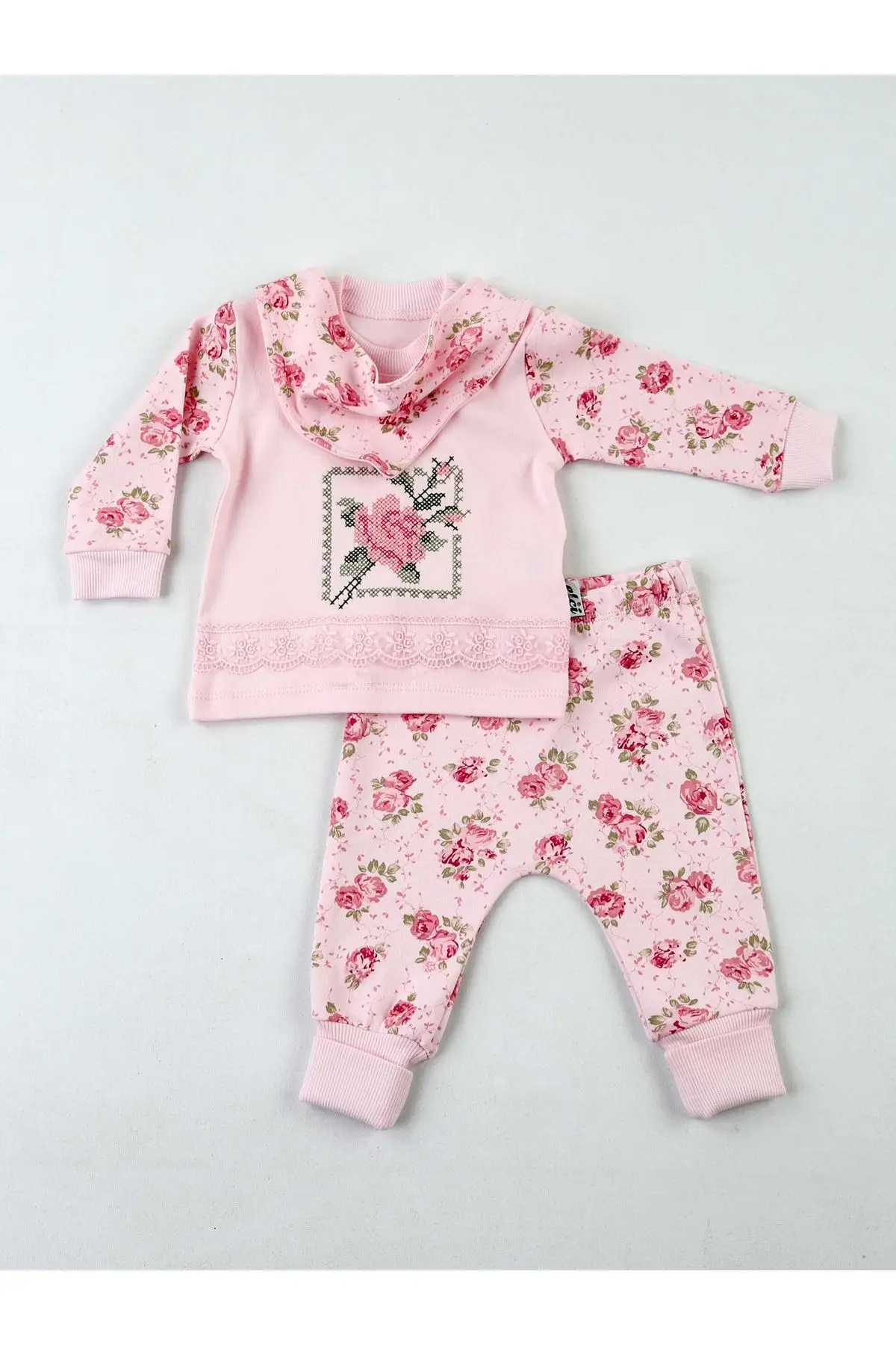 

Pink Seasonal Baby Girl 3 PCs Set
