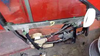 

114184101 POWER WINDOWS FRONT RIGHT AUDI A4 AVANT (B5)