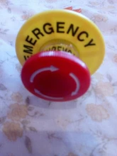 Interruptor de botón de parada de emergencia, equipo de elevación, bloqueo automático, tapa roja tipo seta 1NO 1NC DPST, CA 660V 10A