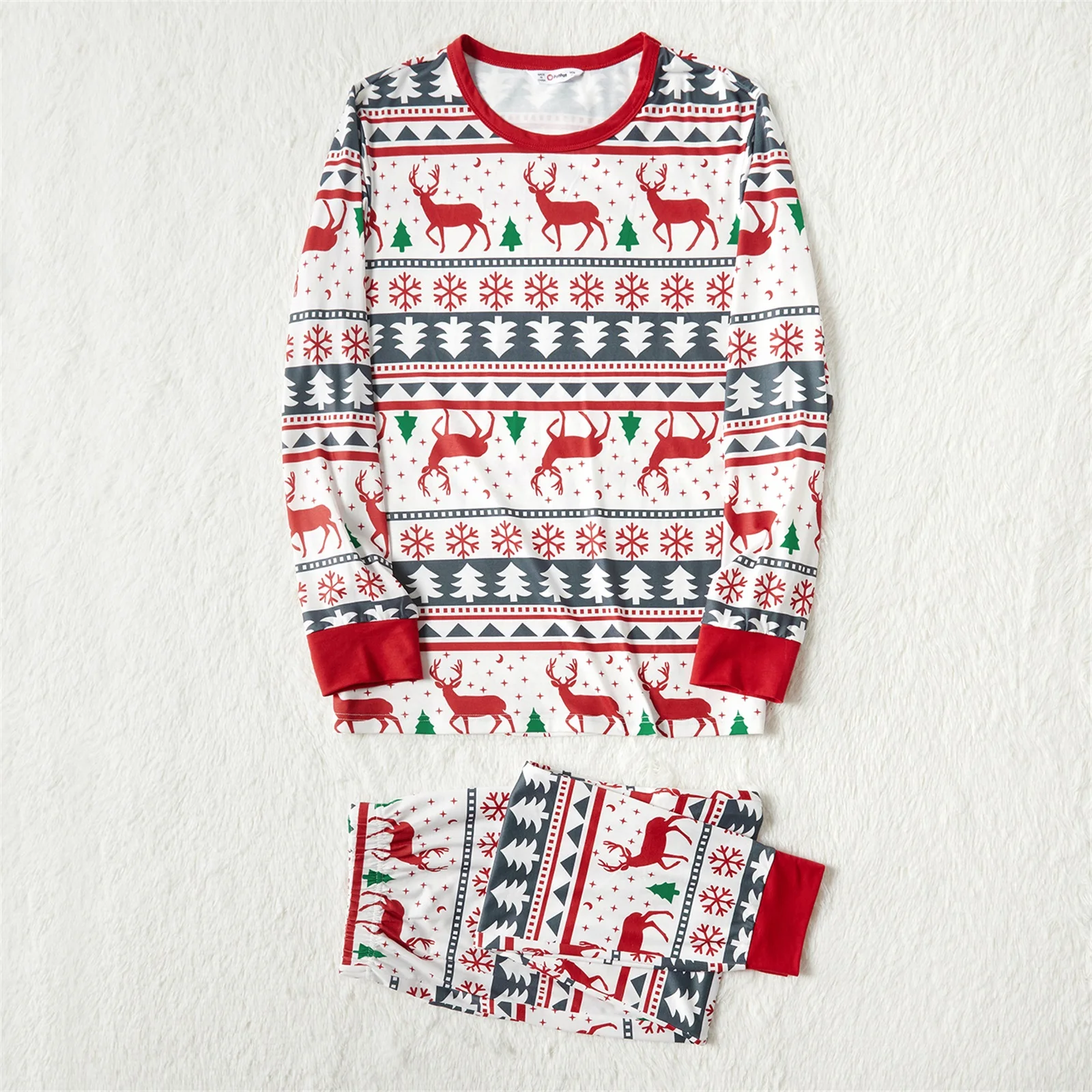 thumbnail image 5 of Pijamas familiares a juego de Navidad PatPat con estampado de copos de nieve en rojo, conjuntos de pijamas familiares a juego de manga larga (resistentes al fuego), 5 of 5
