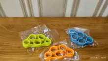 Pinza de dedo portátil para entrenamiento de fuerza banda de resistencia de silicona, agarre de mano, muñeca, Yoga, estirador de dedos, ejercicio, 3/6 Uds.