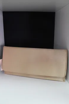 

Wallet Golden Hand