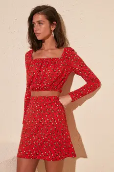 

Trendyol Patterned Knitted Blouse TWOSS20BZ0222