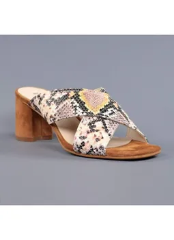 

Sandals strips snake. 833