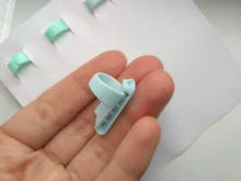 4-Yarn Guide-Thimble Sewing-Accessories Knitting-Tool Finger-Splitter Wool Plastic 4pcs