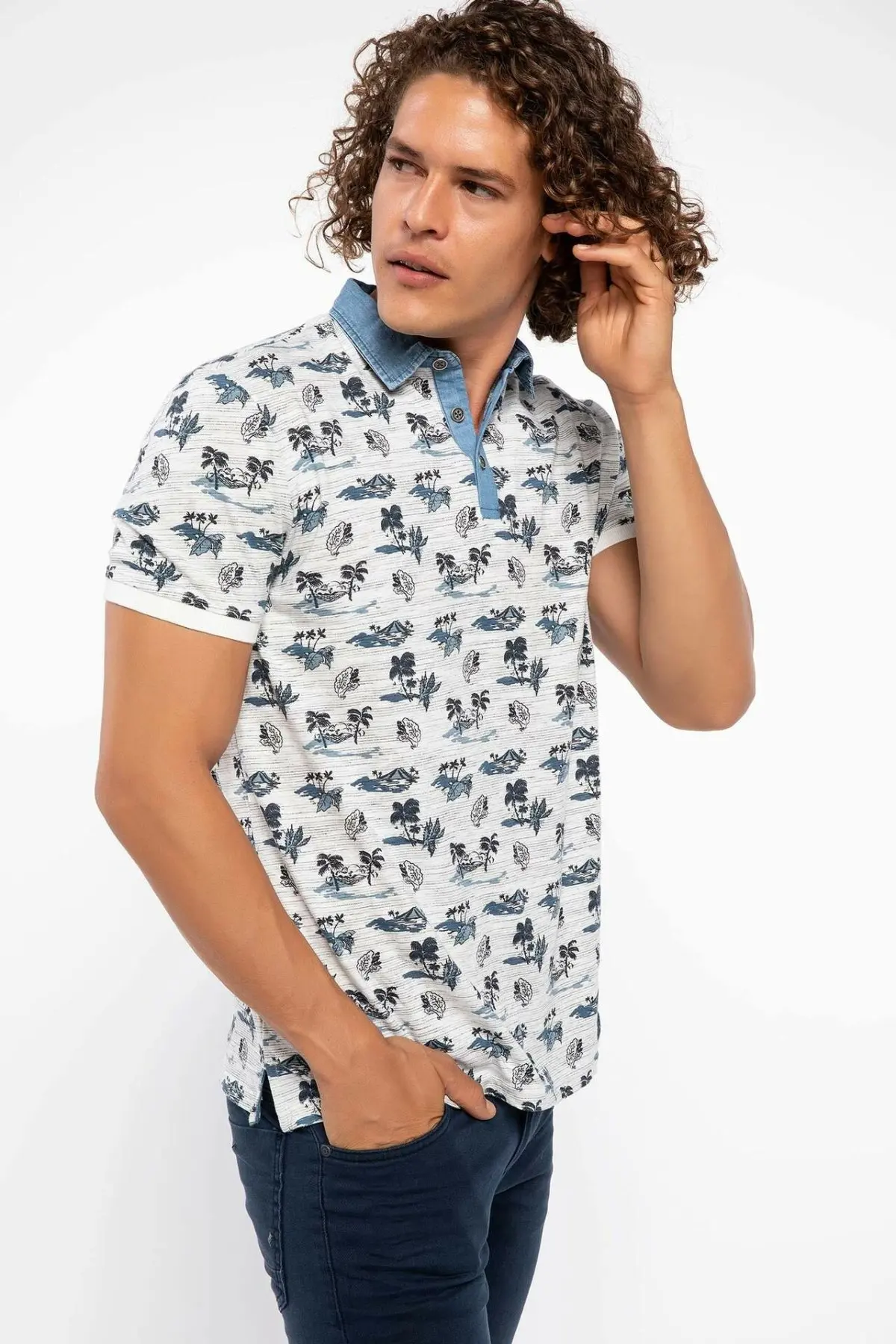 

DeFacto Men Summer Knitted PoloShirt Tropical Plant Print Short Sleeve Male Top Shirts Mens Polo Shirt ClothI4617AZ18HSGR110-I46