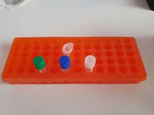 Soporte de tubos centrífugos de plástico de 2 lados y 60 orificios, soporte para pruebas de laboratorio, soporte para tubos de 0,5 ml/1,5 ml, soporte para viales centrífugos 1 unidad