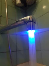 Zhangji Baño Led grifo aireador movido por agua ducha LED grifo Luz de ahorro de agua de la cocina de aireador 1/3/7 5 color elección
