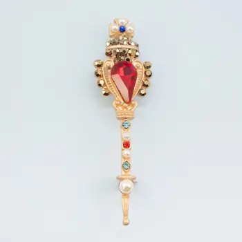 

Brooch jewelery skipper (52010)