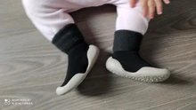 Zapatos cálidos de invierno para niños, calcetines, calcetín grueso cepillado, botines para bebés, suelas blandas