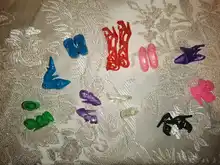 Accesorios para muñeca Barbie, Set de 35 artículos, 10 zapatos, 6 collares, 4 gafas, 3 coronas, 2 bolsos y 10 Uds. De muñeca, ropa, vestido para muñeca Barbie