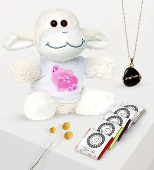 

Personalized Plush Lambkin Enamel Necklace and Chocolate Gift Set-12