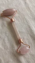 Masajeador para Estiramiento Facial, rodillo rosa de resina Natural, piedra de cristal, adelgazante, Barbilla fina, herramienta para el cuidado de la piel Facial
