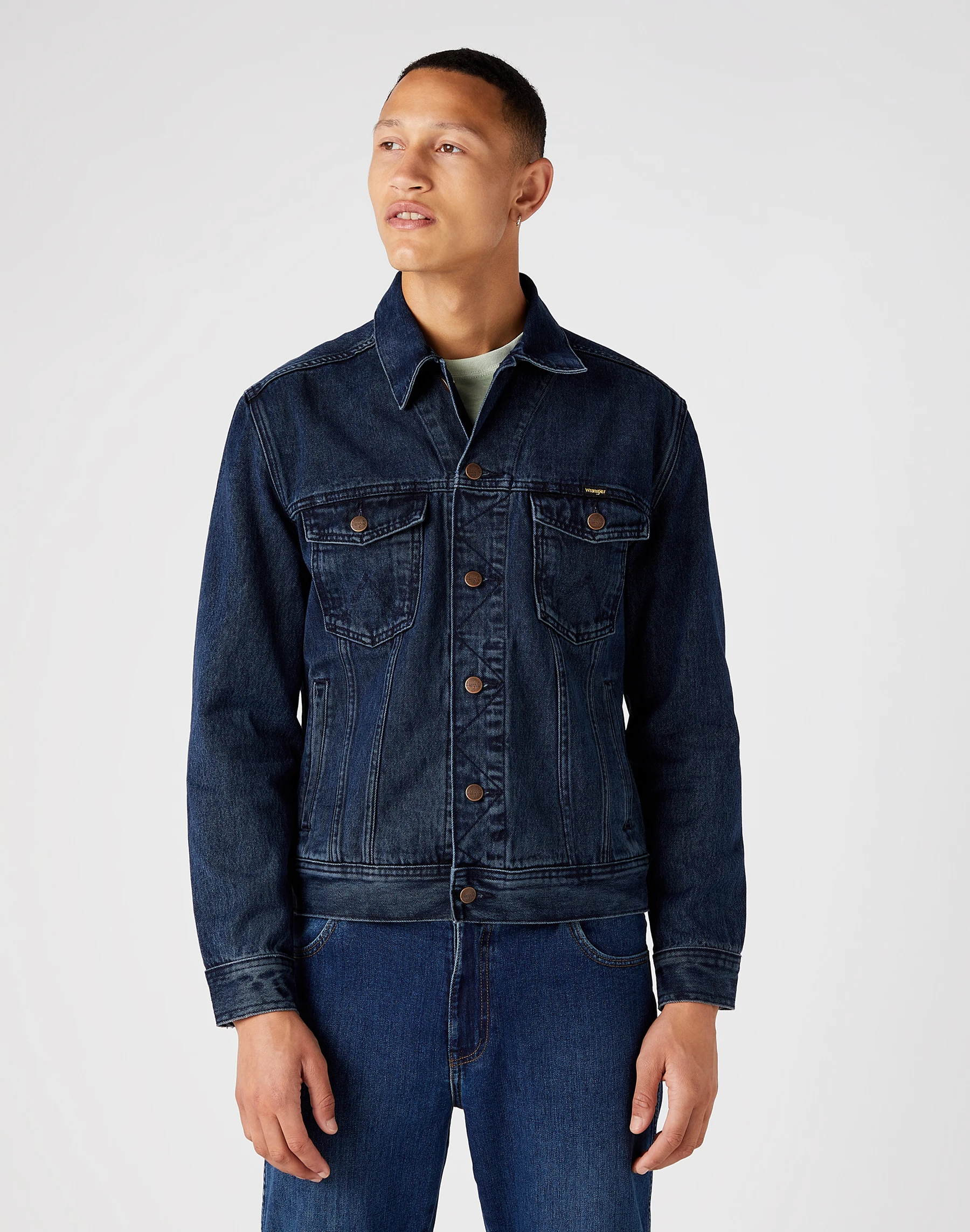 Authentic clothing company кожаная куртка 2012. Authentic clothing company куртки женские. Куртка cloudveil - inertia peak jacket xl. Куртка authentic. Джинсовка вранглер мужская w410 01 705.