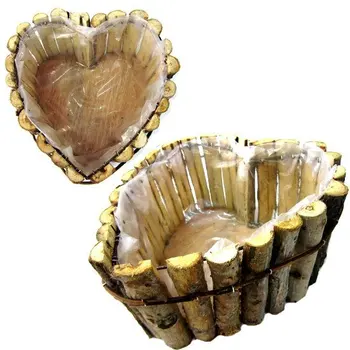 

Log Flower Pot Heart