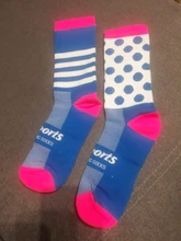 DH SPORTS-calcetines de ciclismo profesionales, altos y frescos, calcetines para bicicleta de montaña, medias deportivas de compresión al aire libre, venta de descuento para correr