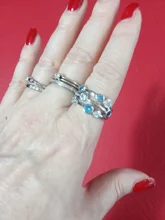 Huitan-anillos de banda estilo Partysu para mujer, 3 filas con piedra redonda de circón Blanco/azul, anillos y joyas para boda para mujer, artículo Simple