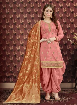 

Set Salwar Kameez